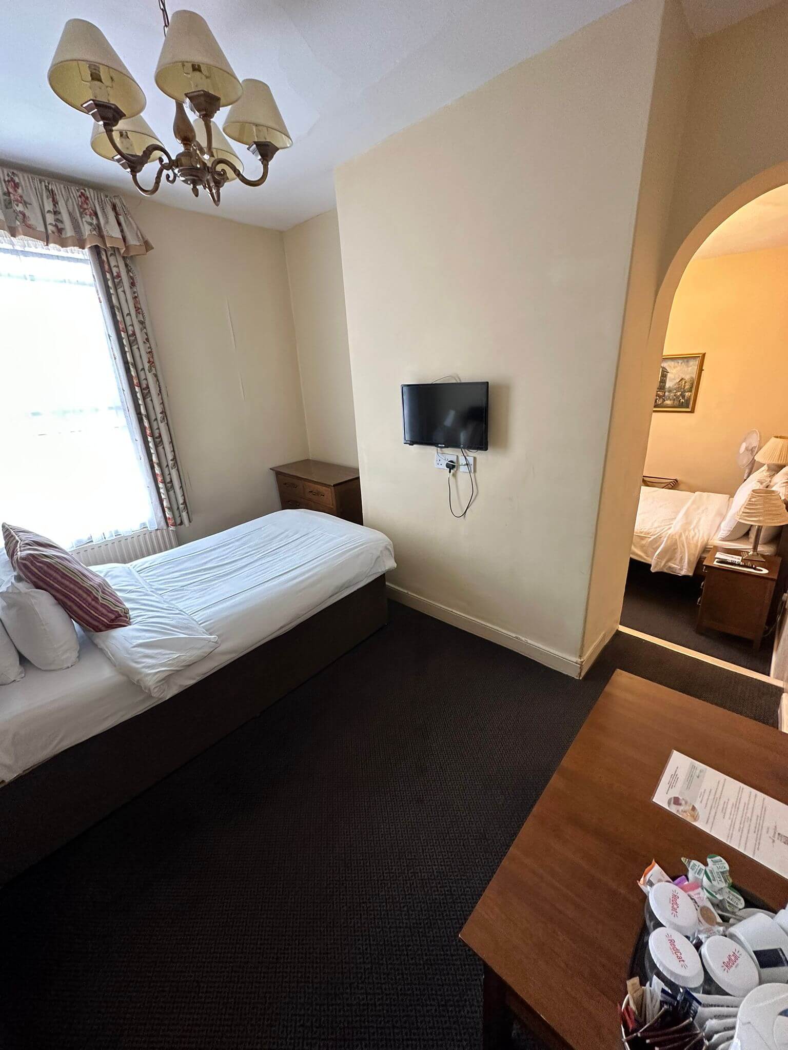 Family Room Hotel Glastonbury 1